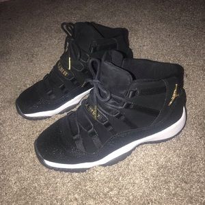 Jordan 11 Retro Heiress Stingray